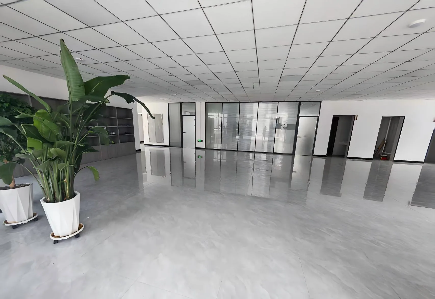 HAUMR company environment